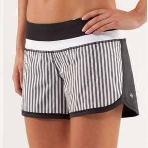 Lululemon Groovy Run Shorts: Classic Stripe